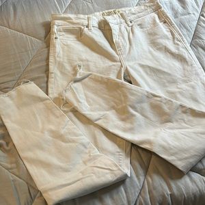 Lucky Brand white distress/raw hem Ava Skinny Jean